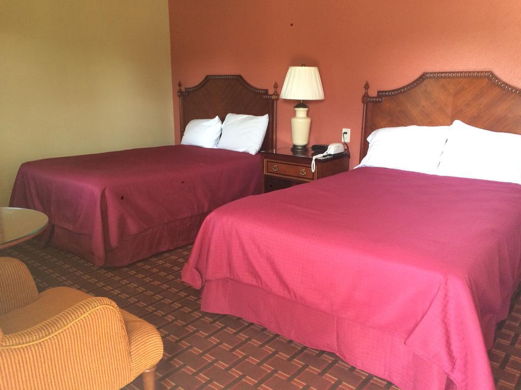 Sundial Lodge Redding Zimmer foto